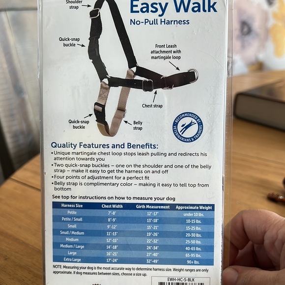 Pet safe no pull harness for small dogs - Picture 3 of 6